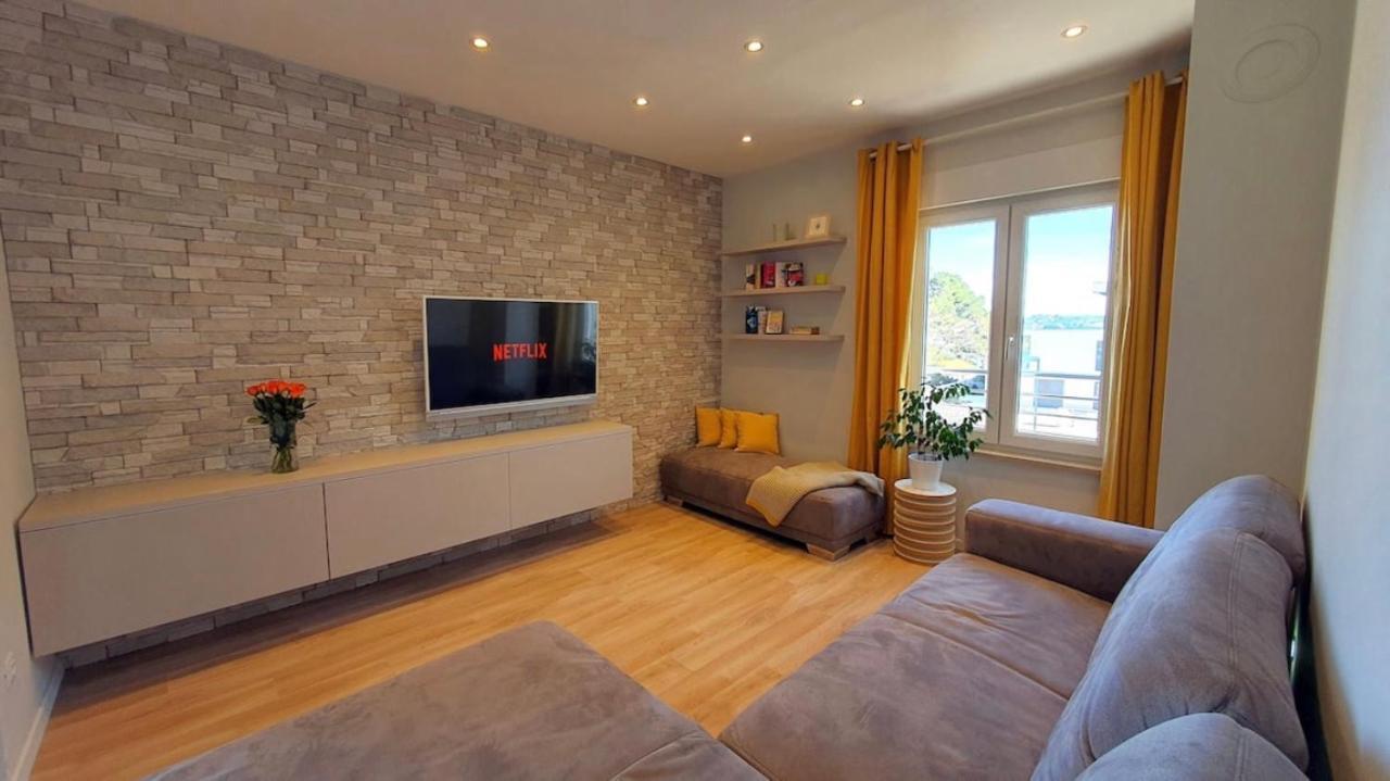 Beautiful View Apartment With Garage Space Mali Lošinj Εξωτερικό φωτογραφία